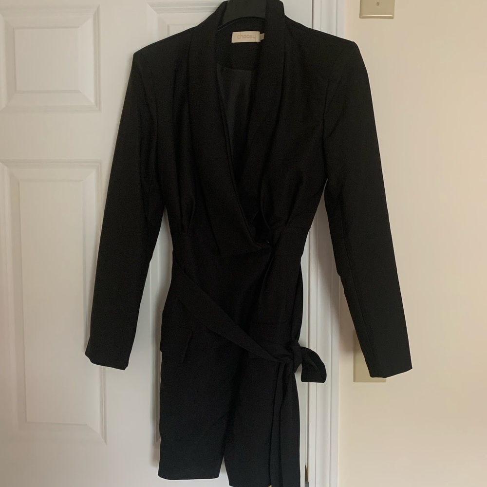 Choosy Black Tie Dress Blazer